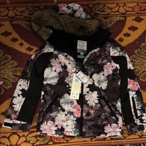 Roxy Floral Puffer Jacket - Black and Pink